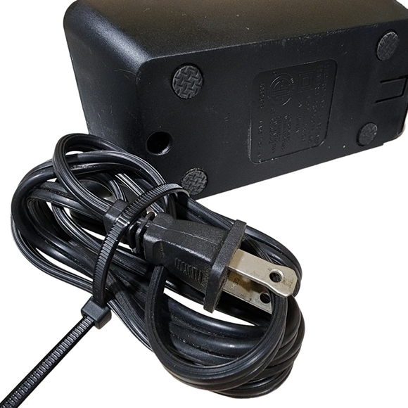 Electric pencil sharpener Elmer's X-ACTO model 19XX 5ft cord - Picture 10 of 11